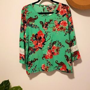 Milan Kiss Green Floral Top